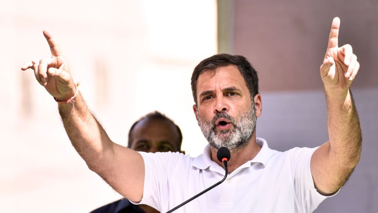 राहुल गांधी की Z+ सुरक्षा में विवाद! CRPF ने जताई नाराज़गी, विदेश यात्राओं की अनदेखी पर चेतावनी