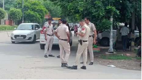 Delhi University में बम धमकी से हड़कंप रामजस और मिरांडा कॉलेज खाली