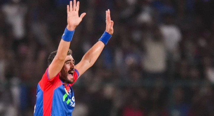 IPL 2026 में दिल्ली को लगा झटका स्टार्क अगले तीन मैचों से बाहर रहेंगे