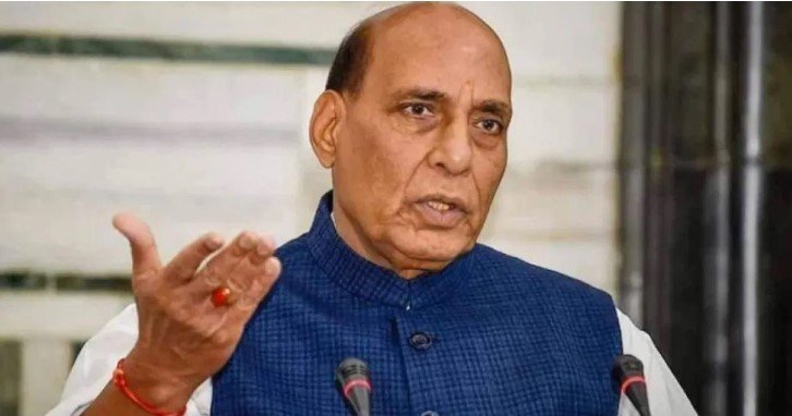 राजनाथ सिंह का पाकिस्तान को कड़ा जवाब 1971 का इतिहास याद रखने की दी चेतावनी