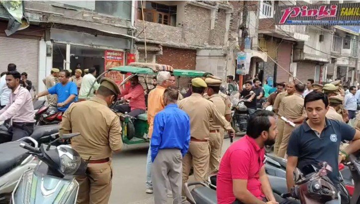 मेरठ सेंट्रल मार्केट में भूचाल सुप्रीम कोर्ट आदेश के बाद 44 संपत्तियां सील