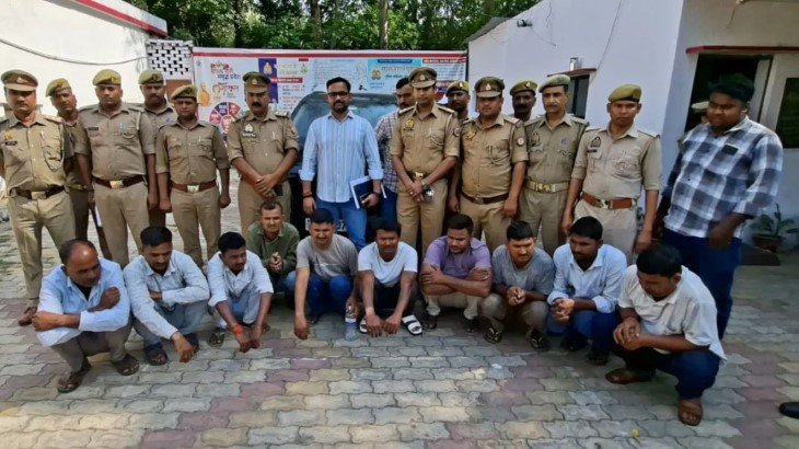 यूपी में हाईटेक गैंग का खुलासा XUV कार से वारदात कर 10 आरोपी गिरफ्तार