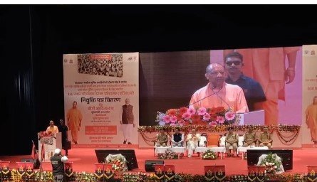 सीएम योगी का बड़ा बयान यूपी में अब बिना सिफारिश मिल रही सरकारी नौकरी