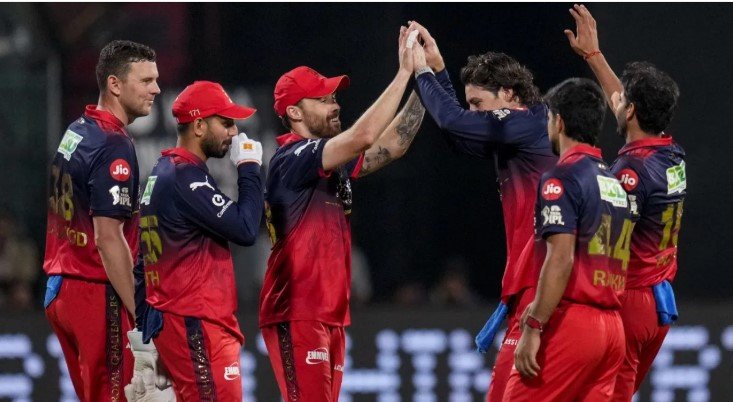 IPL 2026 RCB स्टार फिल सॉल्ट चोटिल वापसी पर सस्पेंस बढ़ा